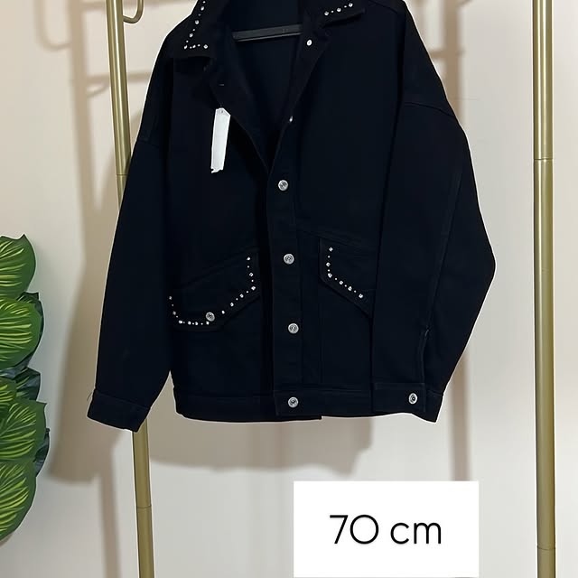 Denim jacketFree sizePrice: 30$
