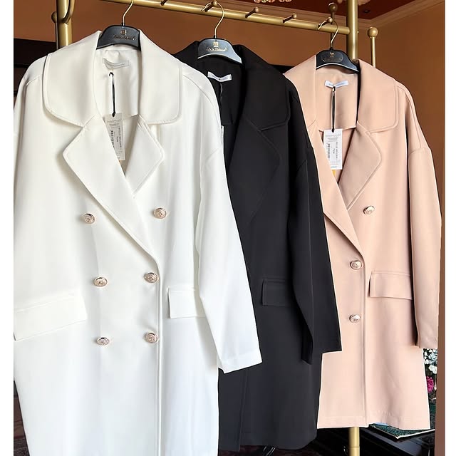 Elegant comfy blazer available in 3 colors (beige,...