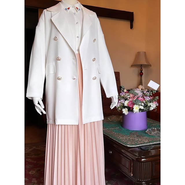 Elegant comfy blazerOne size~length: 80 cmBlazer P...
