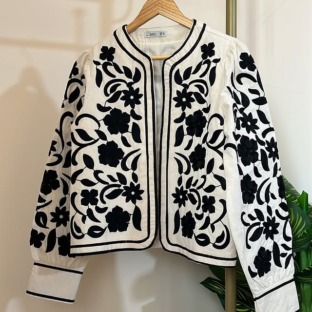 Embroidery jacket available in s,m,l for 39$