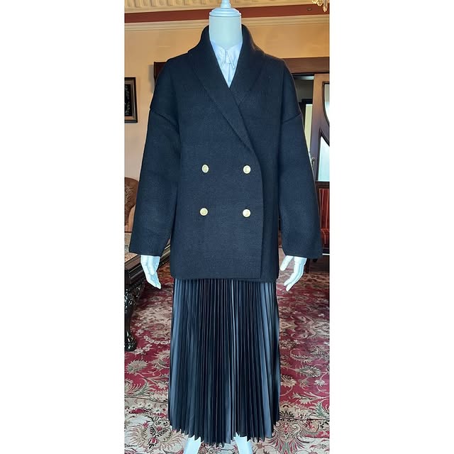Full outfit available Soft wool jacket one size ~ ...