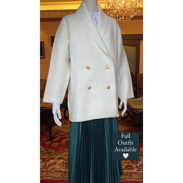 Full outfit available Soft wool jacket one size ~ ...