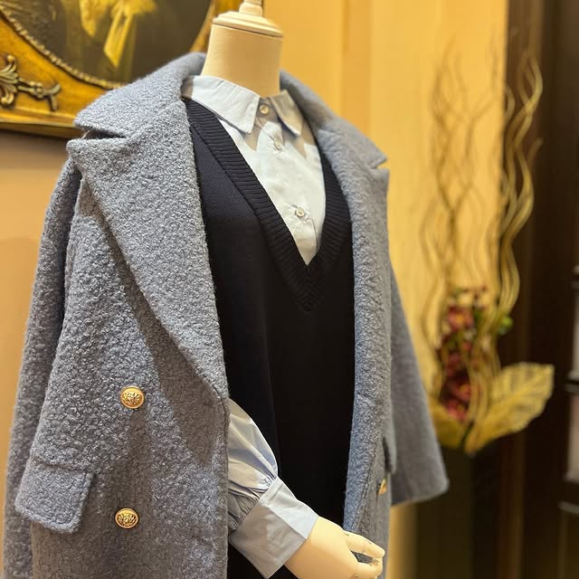Long wool vest with chemiseStandard size (fits up ...
