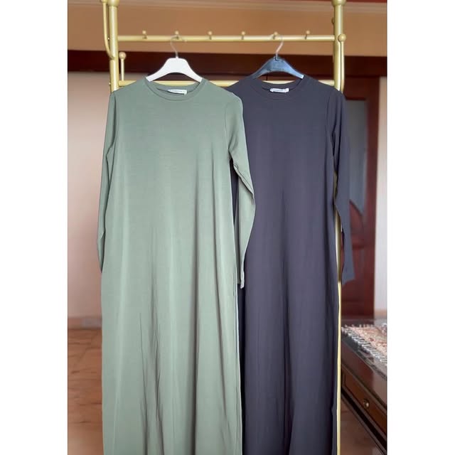 Maxi cotton dressAvailable in black &amp; ZayteSiz...