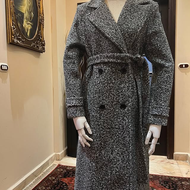 Mixed black &amp; gray coatAvailable in 2 colors: ...