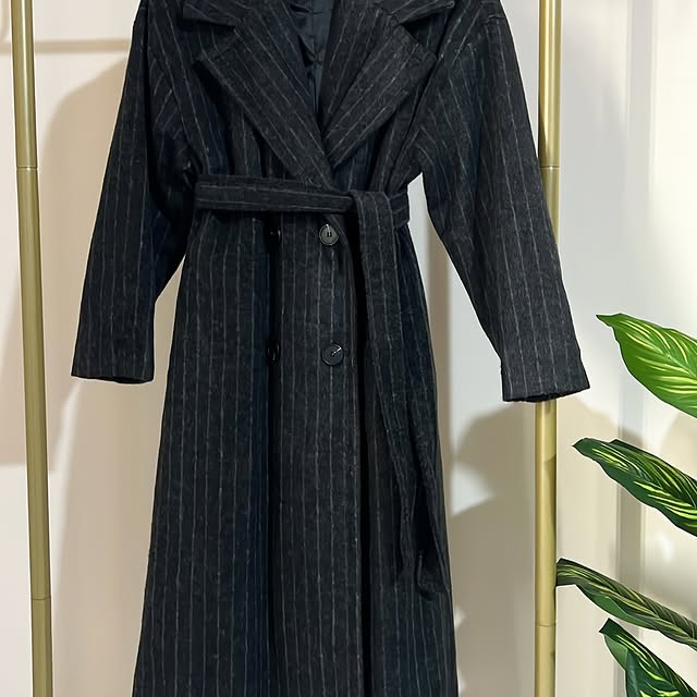 One size (fits up to size 46) coat available in 3 ...