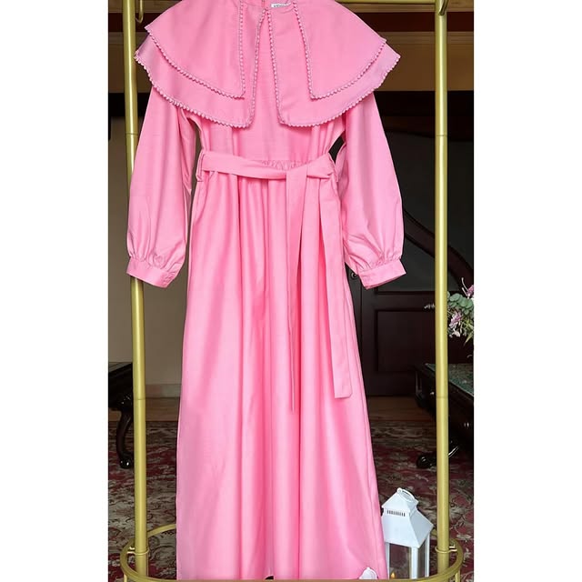 Pink dress Available in sizes s,m,l, &amp; xlLengt...