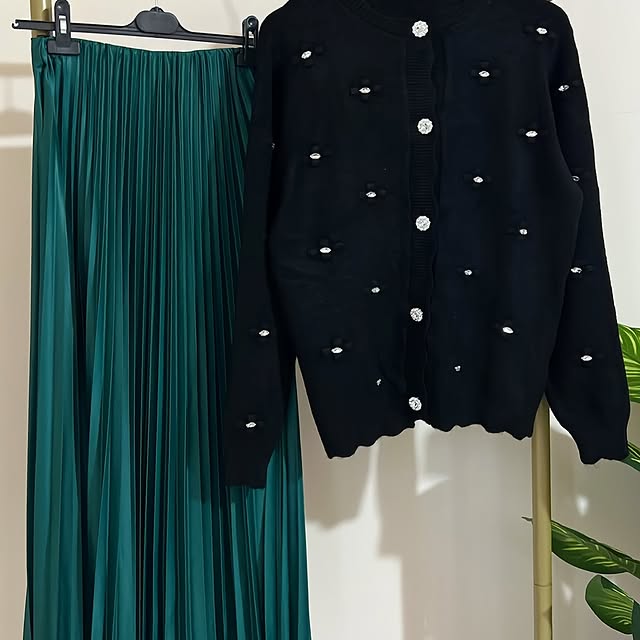 Soft wool cardigan available in 4 colorsBlue, pink...
