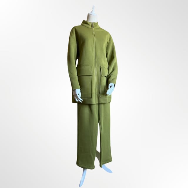 Sporty Fleeced setAvailable in 2 colors: dark maro...